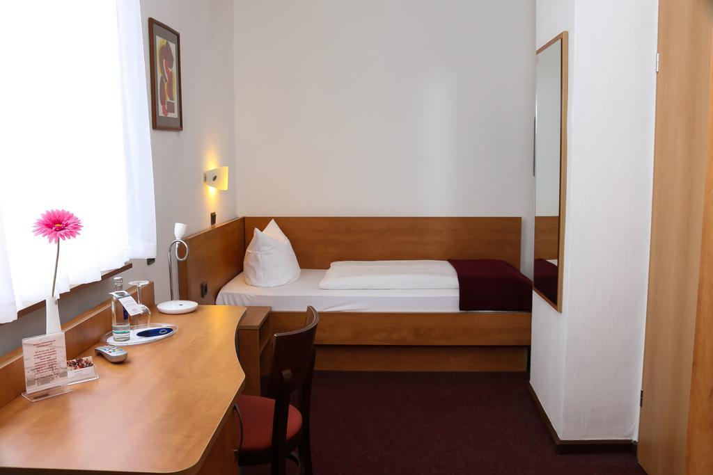 City Hotel Journal Wolfsburg Eksteriør billede