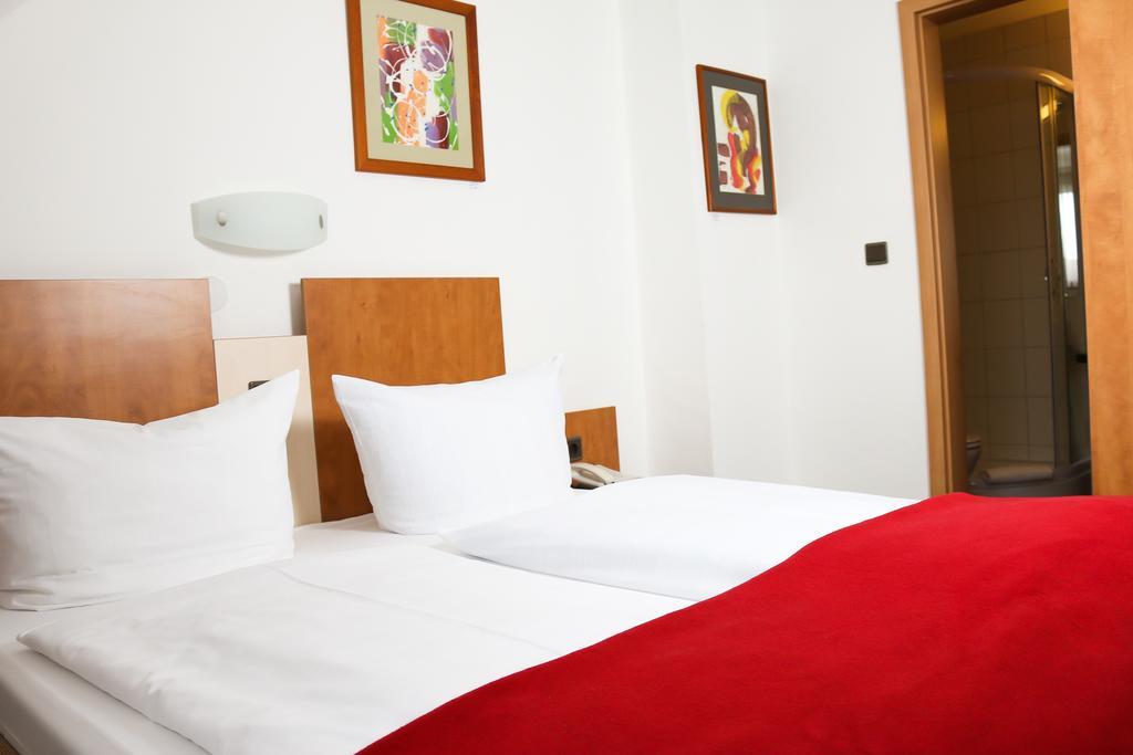 City Hotel Journal Wolfsburg Eksteriør billede