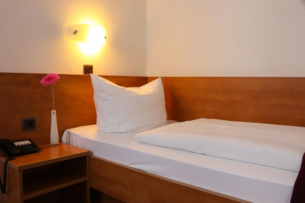 City Hotel Journal Wolfsburg Eksteriør billede